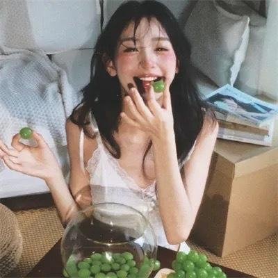 鬼语者第一季 封面